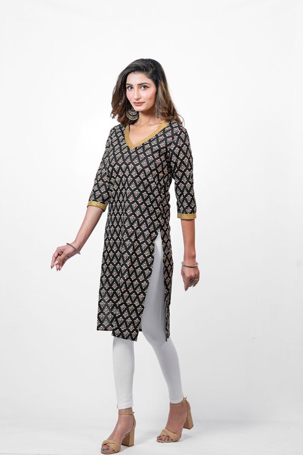 Women's Printed Cotton Kurti, V-Neck, 3/4 Sleeves, Black with Gold Trim, Traditional Diamond Pattern - Image 5