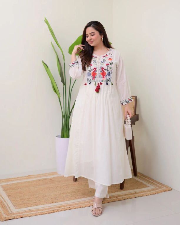 Shusha Kapda Women’s White Embroidered 2-Piece Kurti Set | Pure Cotton | Ethnic Wear - Image 3