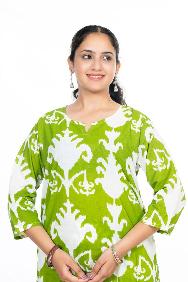Shusha Kapda Women’s Cotton Green Ikat Printed Co-Ord Set | Stylish Kurta & Pant Set for Daily Wear - Image 5