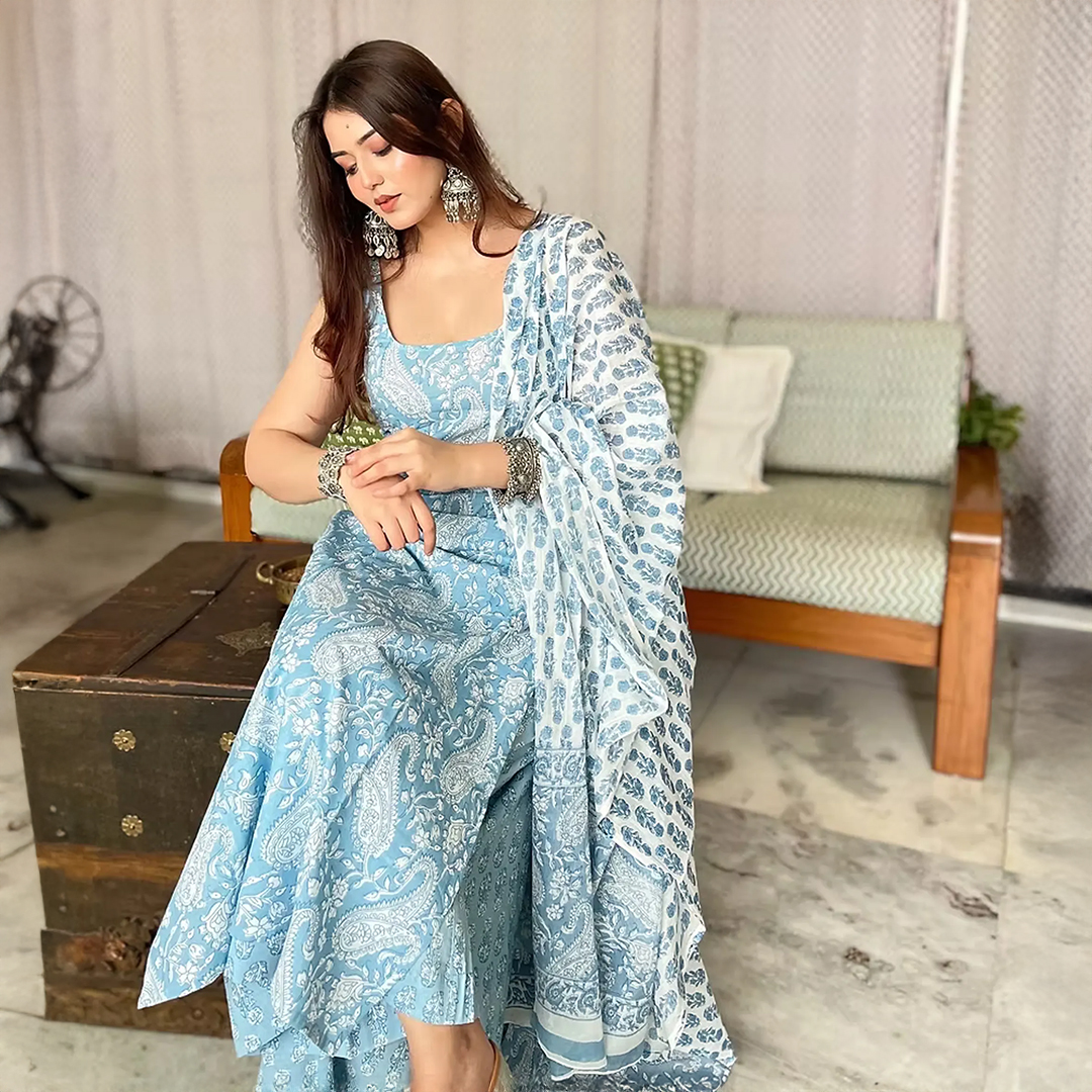 Traditional Rayon Block Print Kurti Set for Women, Sky Blue and White, 3 Piece Ethnic Indian Dress - Image 4